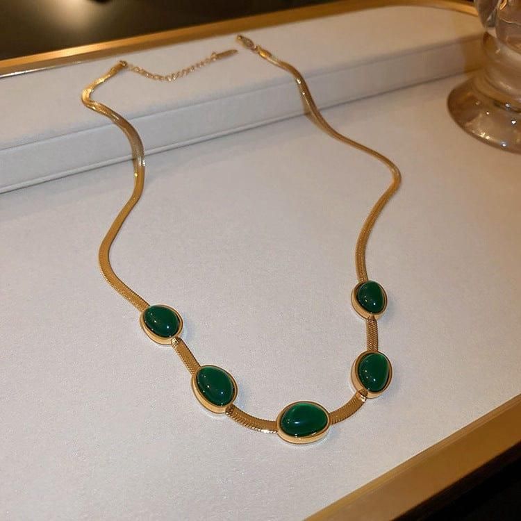 GREEN STONE CYSTAL NECKLACE SET š
